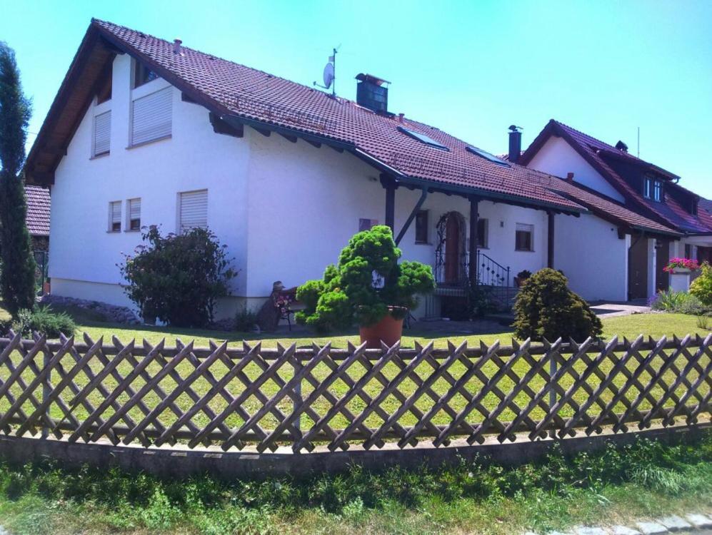 エリスキルヒHaus Saentisblickアパートメント エクステリア 写真